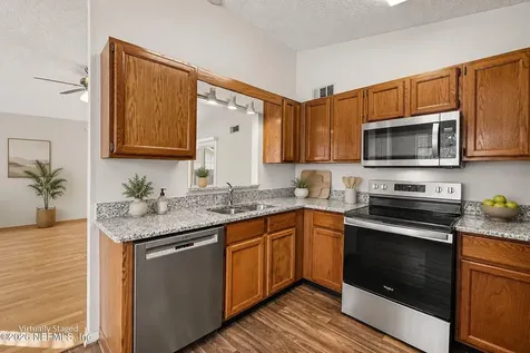 562 James Wilson Circle Orange Park FL 32073