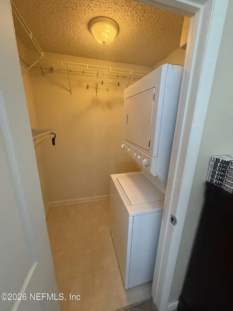 5811 Atlantic Boulevard Jacksonville FL 32207