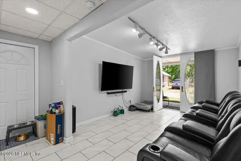 865 Cole Road Jacksonville FL 32218
