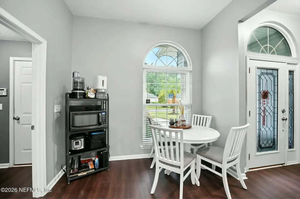832 Heritage Lakes Drive Jacksonville FL 32218