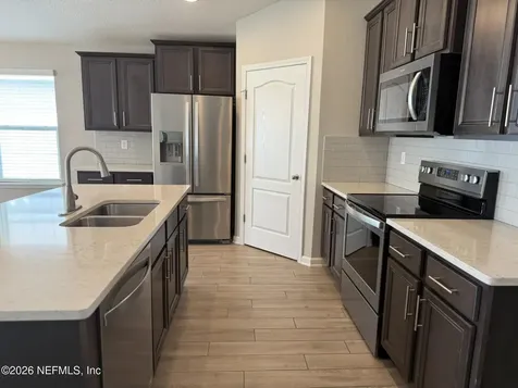 7713 Island Fox Road Jacksonville FL 32222