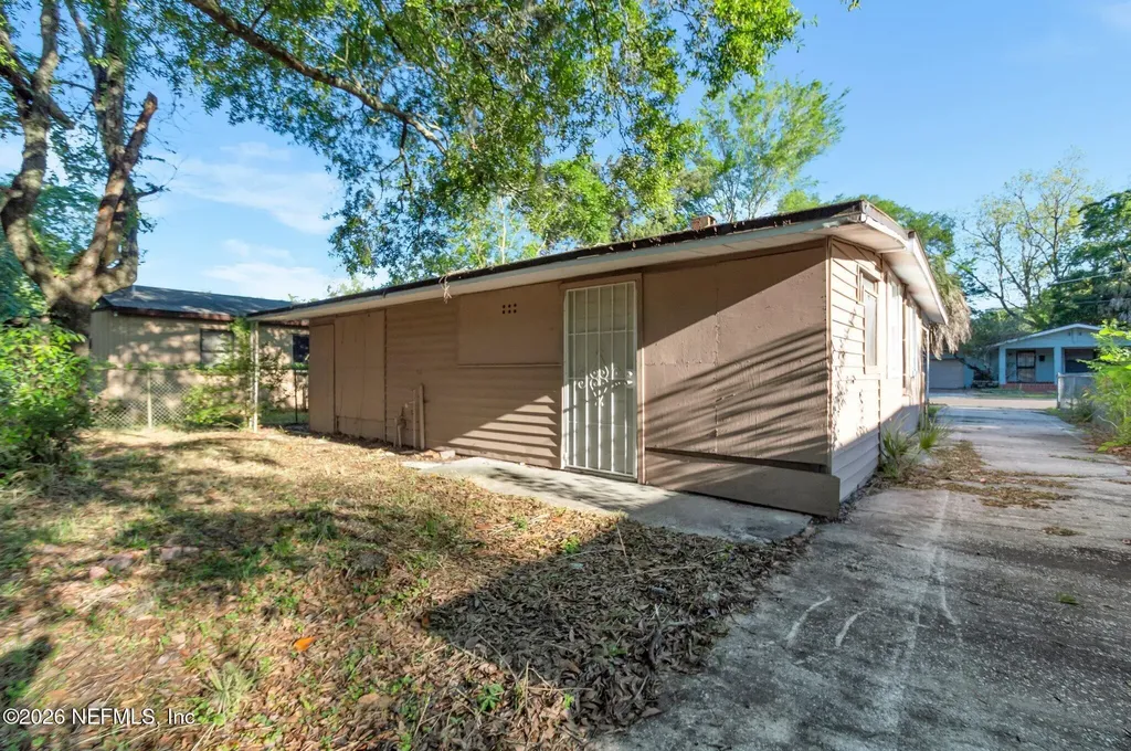1824 W 10th Street Jacksonville FL 32209