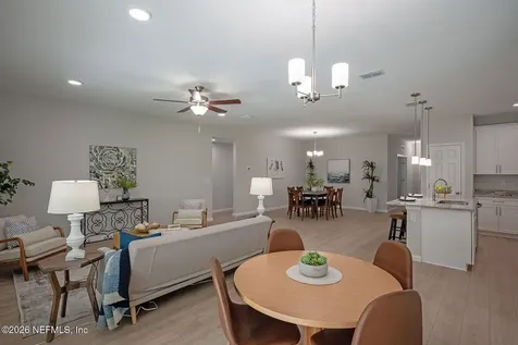 2725 Chelton Road Jacksonville FL 32216