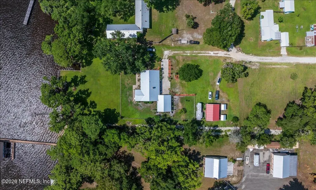 117 St Johns Fishing Lodge Road Crescent City FL 32112