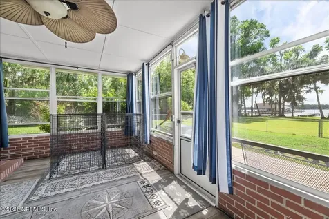 117 St Johns Fishing Lodge Road Crescent City FL 32112
