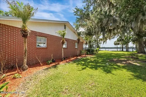 117 St Johns Fishing Lodge Road Crescent City FL 32112