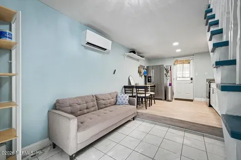 719 South Shores Road Jacksonville FL 32207