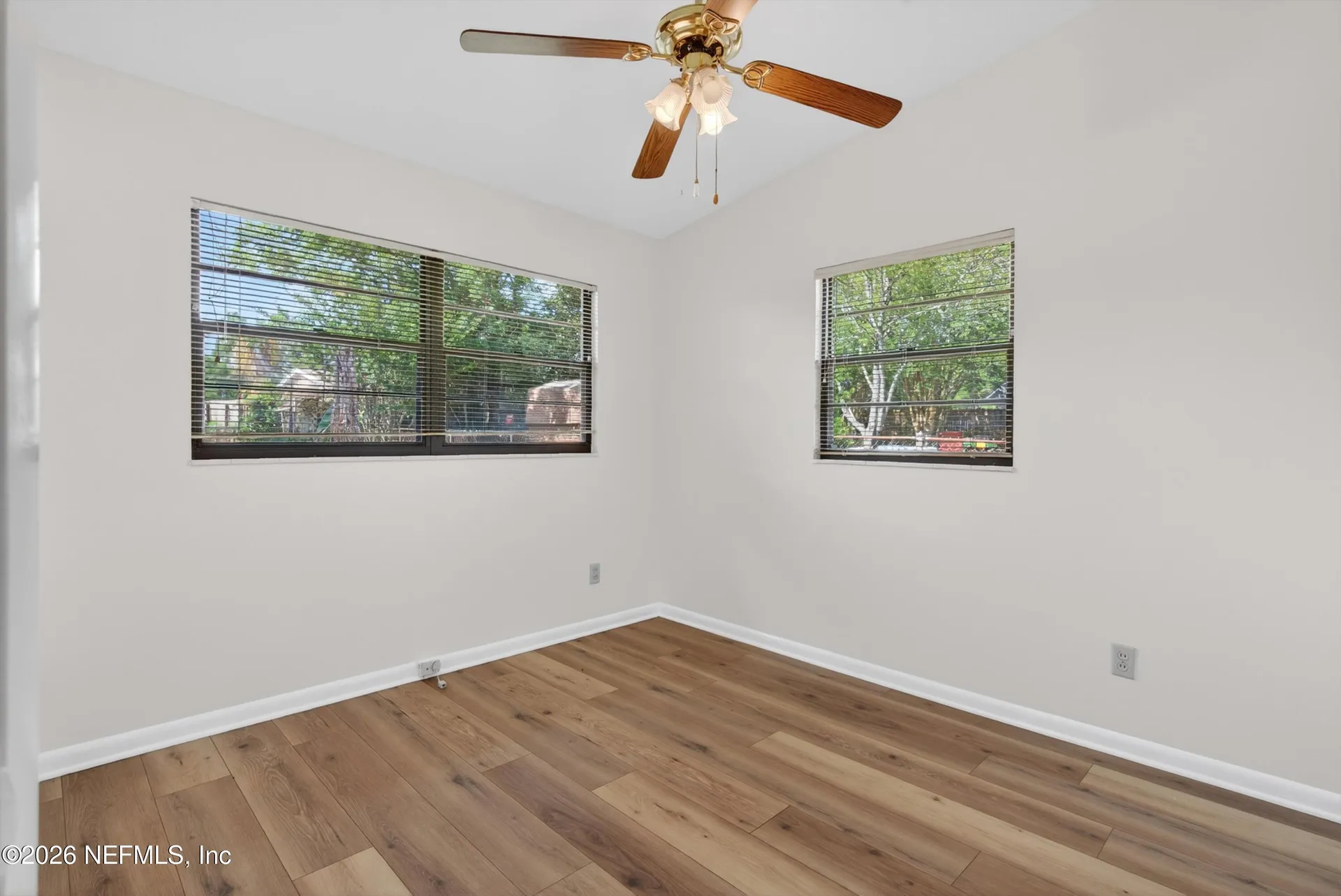 7638 Crest Drive N Jacksonville FL 32221