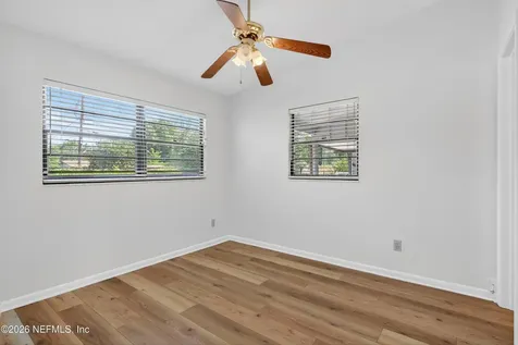 7638 Crest Drive N Jacksonville FL 32221