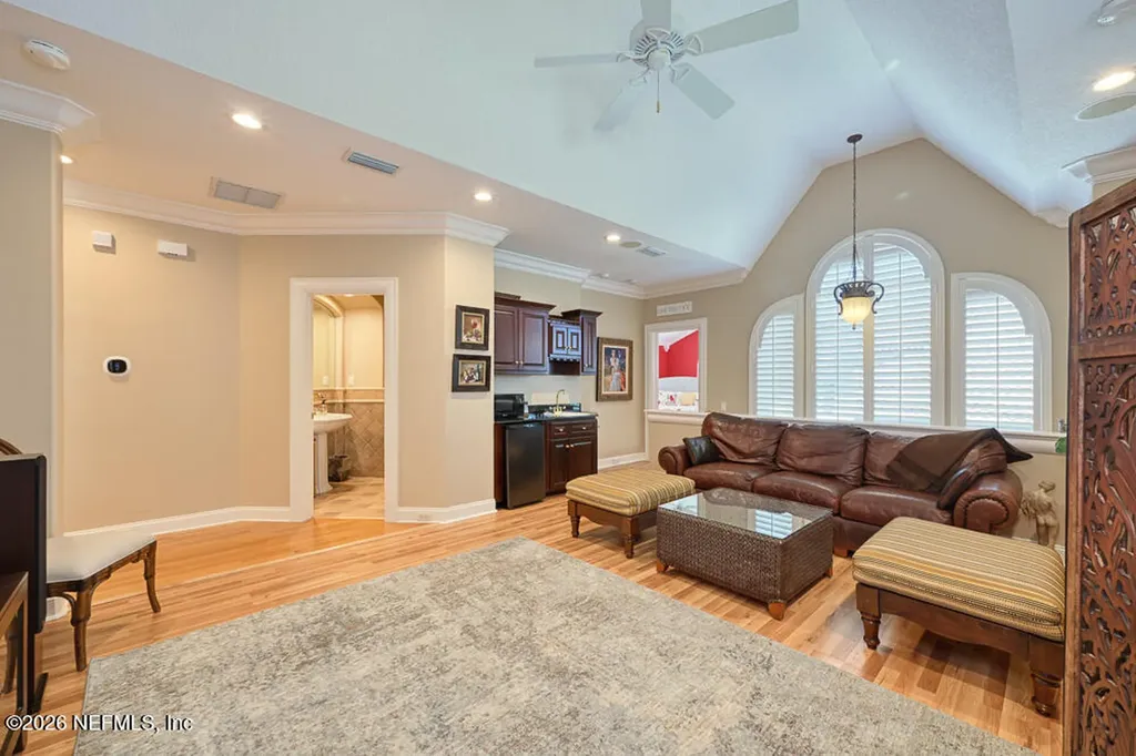 13656 Charter Court Jacksonville FL 32225