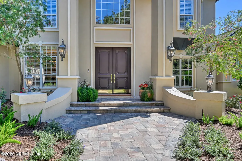 13656 Charter Court Jacksonville FL 32225
