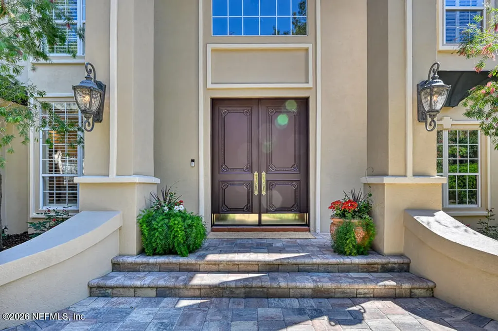 13656 Charter Court Jacksonville FL 32225