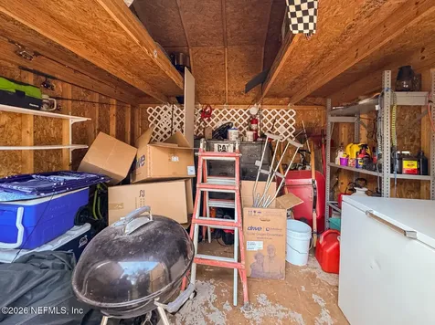 106 Wateroak Road Satsuma FL 32189