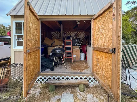 106 Wateroak Road Satsuma FL 32189