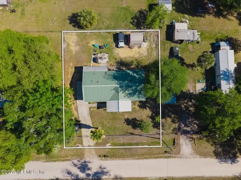 106 Wateroak Road Satsuma FL 32189