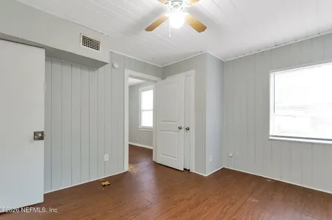 2862 Woodland Street Jacksonville FL 32209