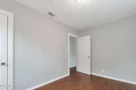2862 Woodland Street Jacksonville FL 32209