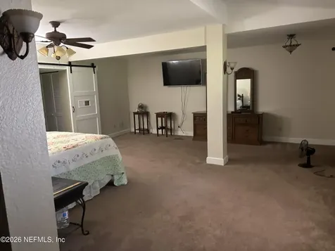 177 Central Avenue San Mateo FL 32187
