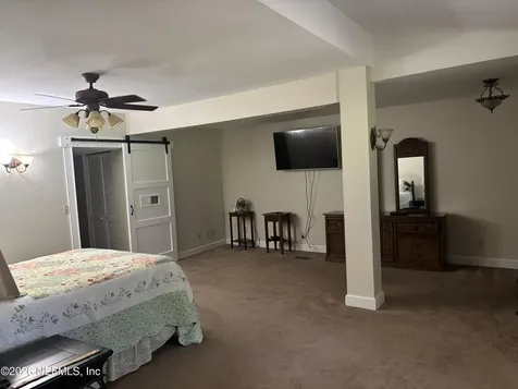 177 Central Avenue San Mateo FL 32187