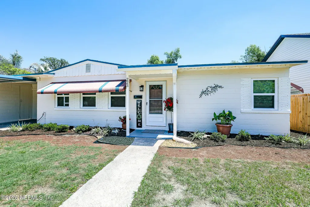 223 Elmore Street Green Cove Springs FL 32043