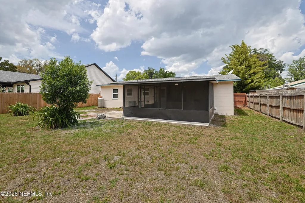 223 Elmore Street Green Cove Springs FL 32043