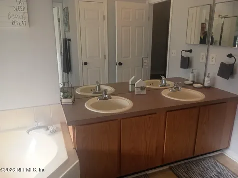 694 Cherry Bark Drive Jacksonville FL 32218