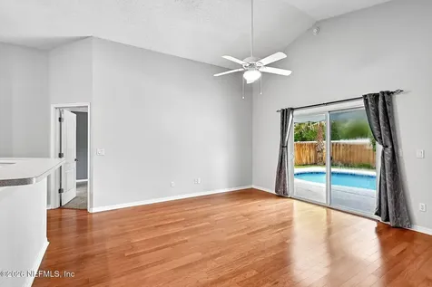912 Buttercup Drive St. Johns FL 32259