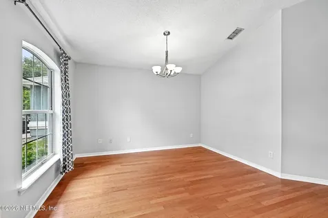 912 Buttercup Drive St. Johns FL 32259
