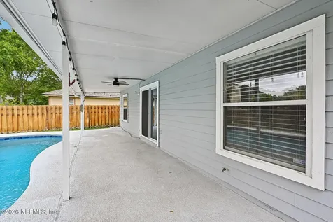 912 Buttercup Drive St. Johns FL 32259