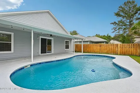 912 Buttercup Drive St. Johns FL 32259