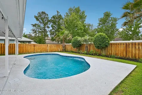 912 Buttercup Drive St. Johns FL 32259