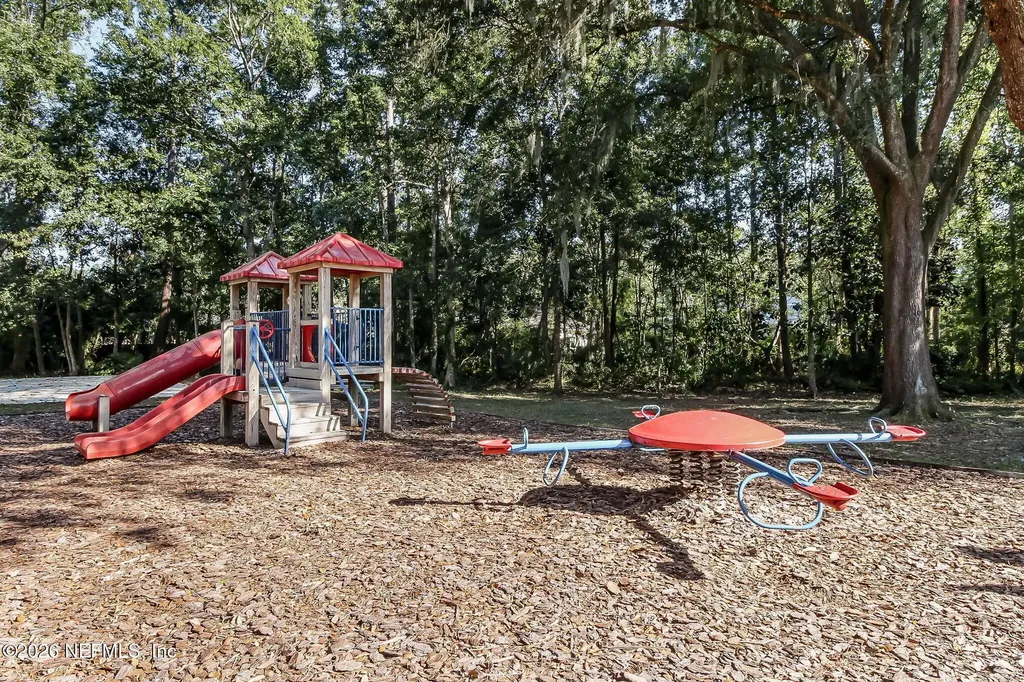 1033 Whirlaway Circle N Jacksonville FL 32218