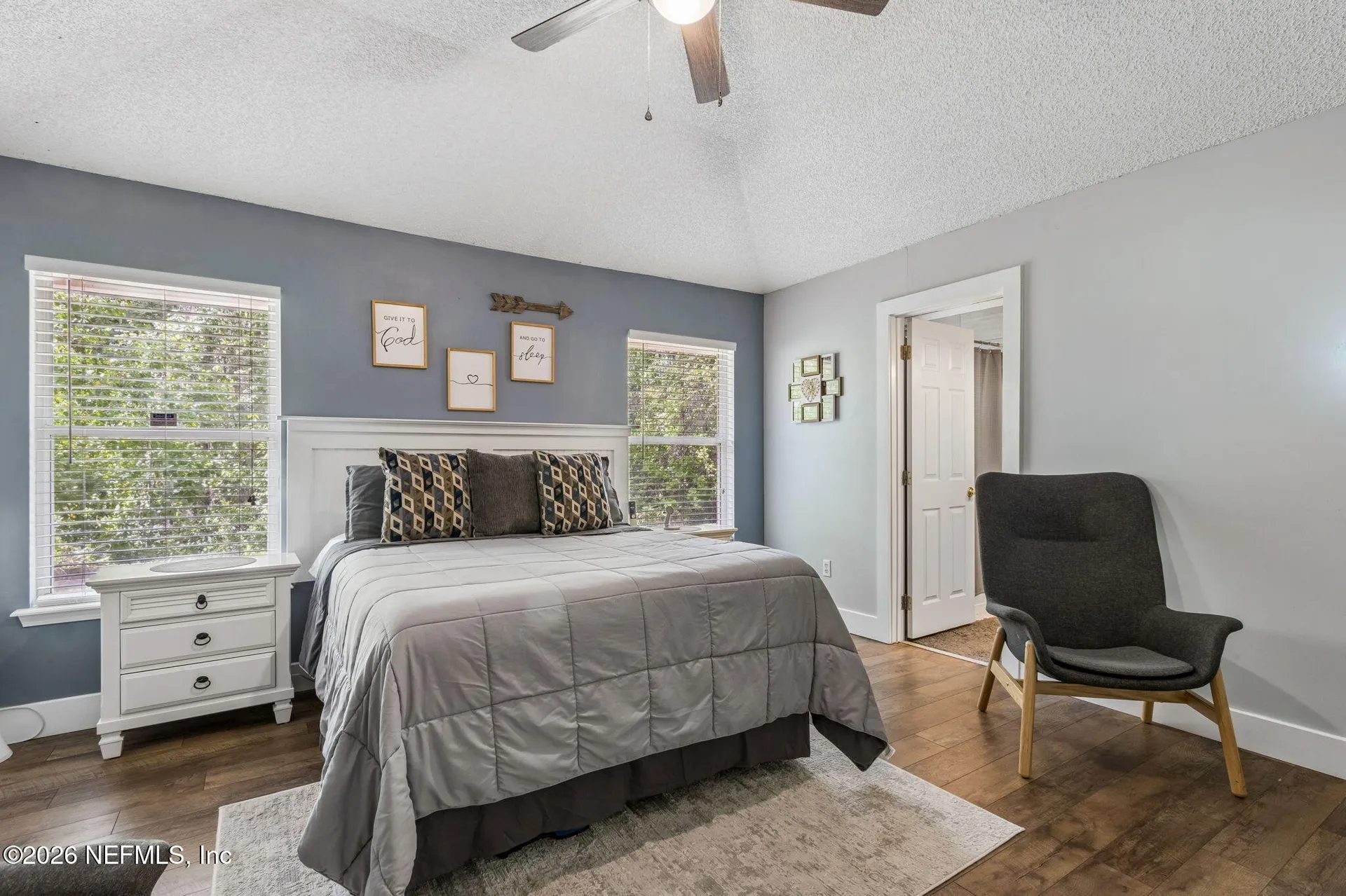 1033 Whirlaway Circle N Jacksonville FL 32218