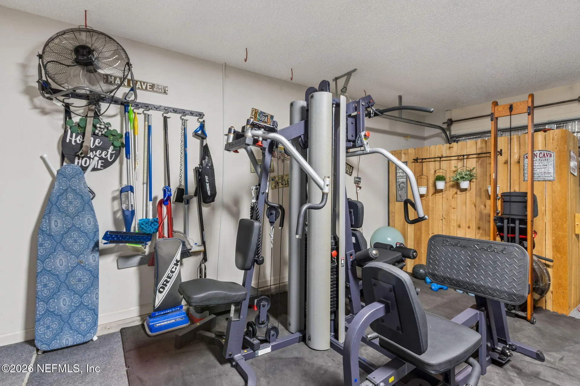 1033 Whirlaway Circle N Jacksonville FL 32218