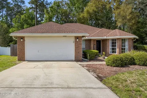 1033 Whirlaway Circle N Jacksonville FL 32218