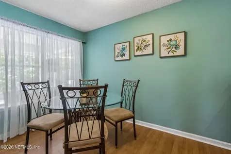 1033 Whirlaway Circle N Jacksonville FL 32218