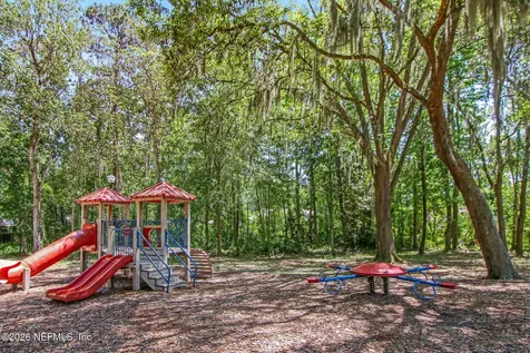 1033 Whirlaway Circle N Jacksonville FL 32218