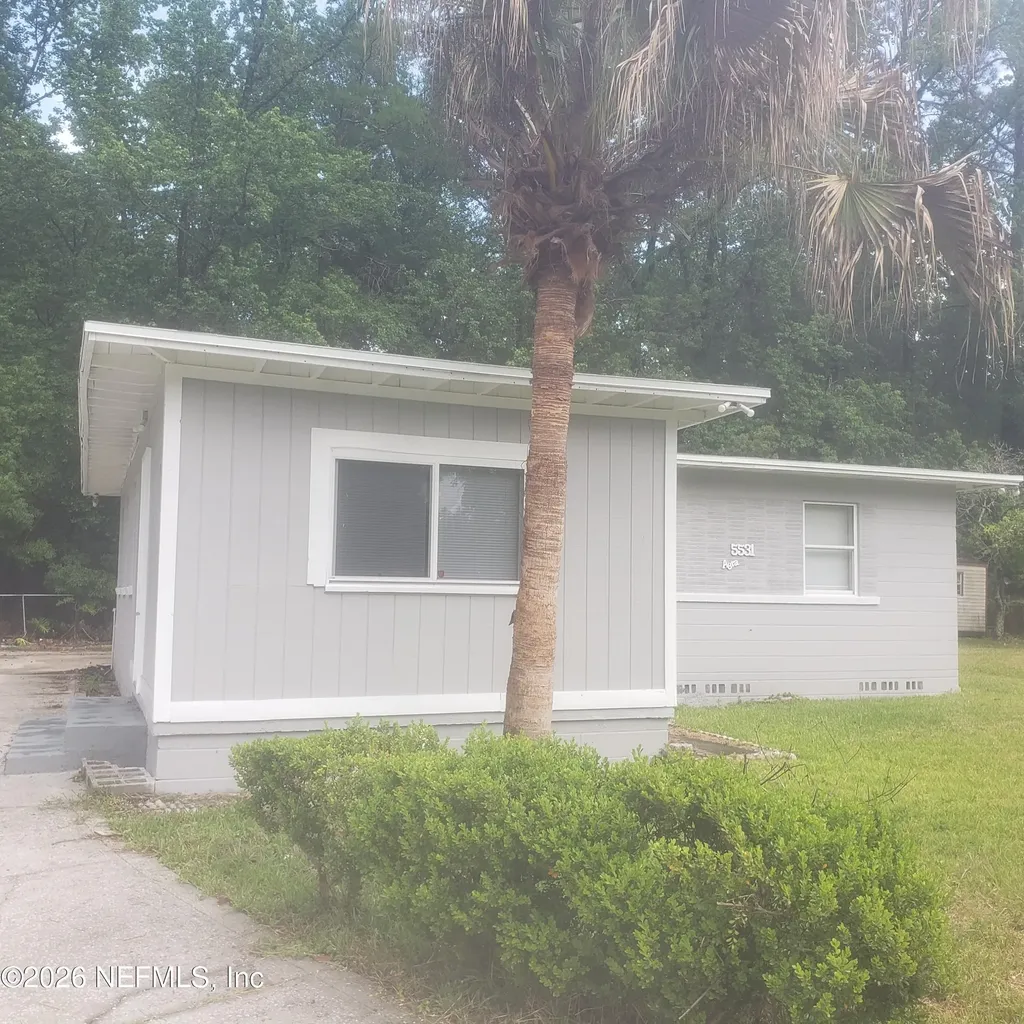 5531 Agra Court Jacksonville FL 32209