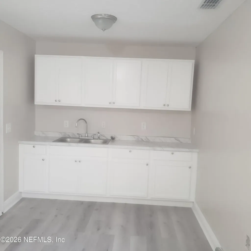 5531 Agra Court Jacksonville FL 32209