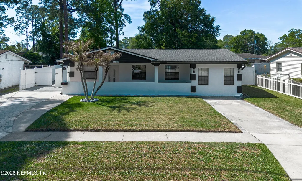 5534 Fargo Drive N Jacksonville FL 32207