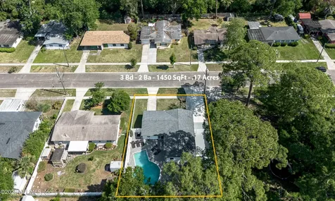 5534 Fargo Drive N Jacksonville FL 32207