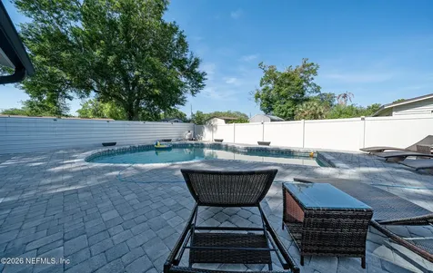 5534 Fargo Drive N Jacksonville FL 32207