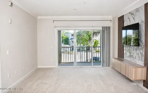 8290 Gate Parkway W Jacksonville FL 32216
