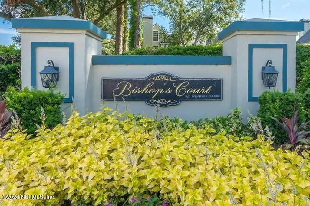 13703 Richmond Park Drive N Jacksonville FL 32224