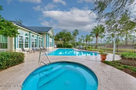 13703 Richmond Park Drive N Jacksonville FL 32224
