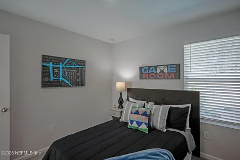 3237 Pine Avenue Jacksonville FL 32218