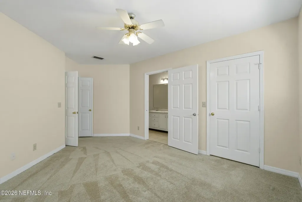 1800 The Greens Way Jacksonville Beach FL 32250