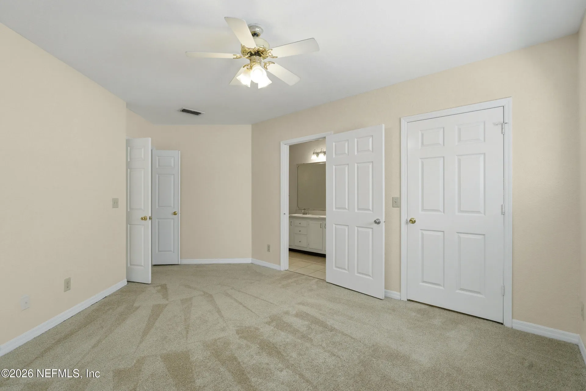 1800 The Greens Way Jacksonville Beach FL 32250
