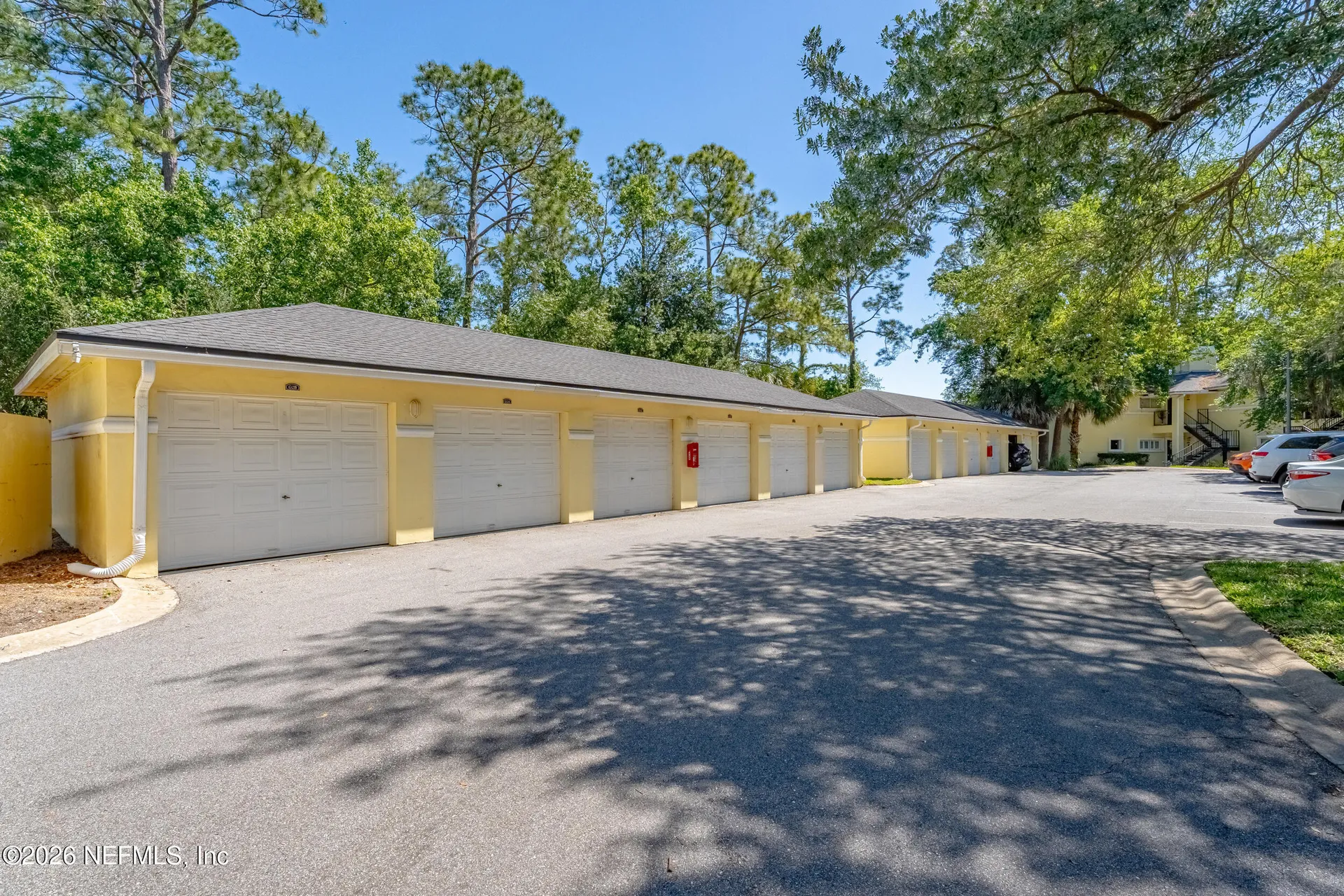 1800 The Greens Way Jacksonville Beach FL 32250