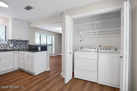 2001 Wood Hill Drive Jacksonville FL 32256